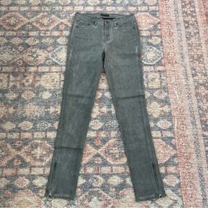 Women’s The Commune mid rise gray denim ankle zipper jeans